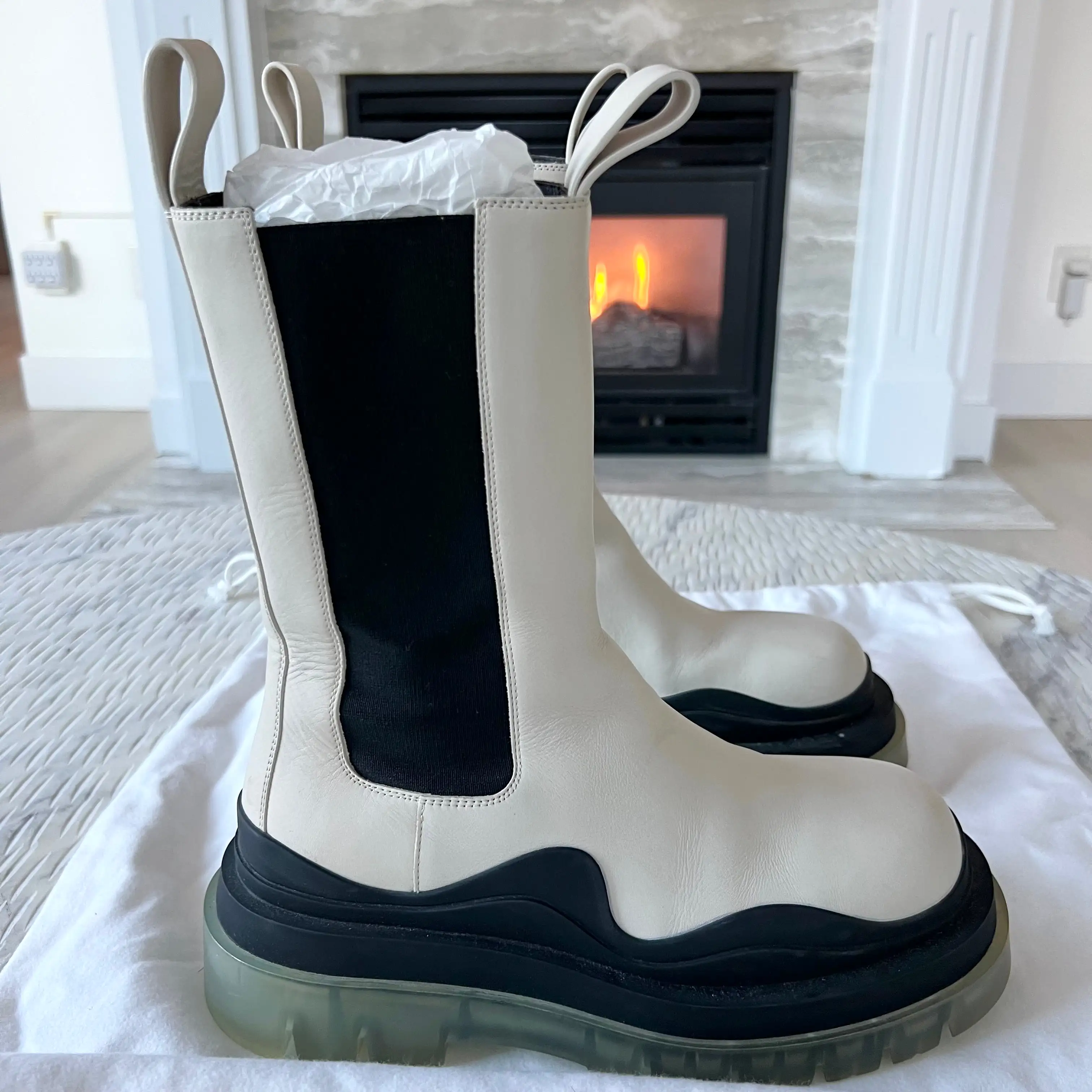 BOTTEGA VENETA CHELSEA BOOTS