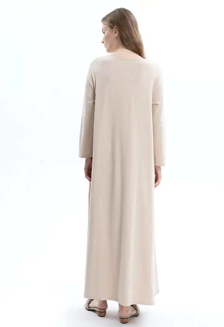 Classic Round Neck Solid Maxi Dress