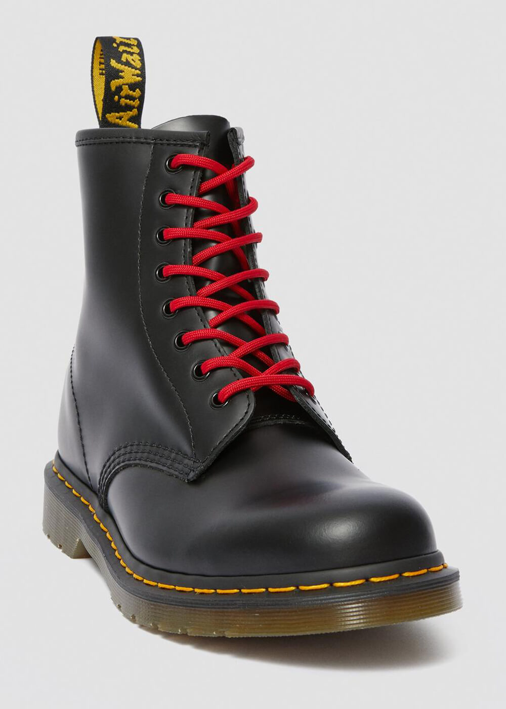 Dr. Martens Round Laces 8 Eyes Red