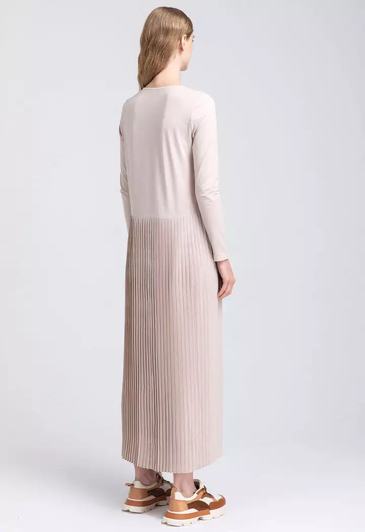 Even Pleated Long Dress