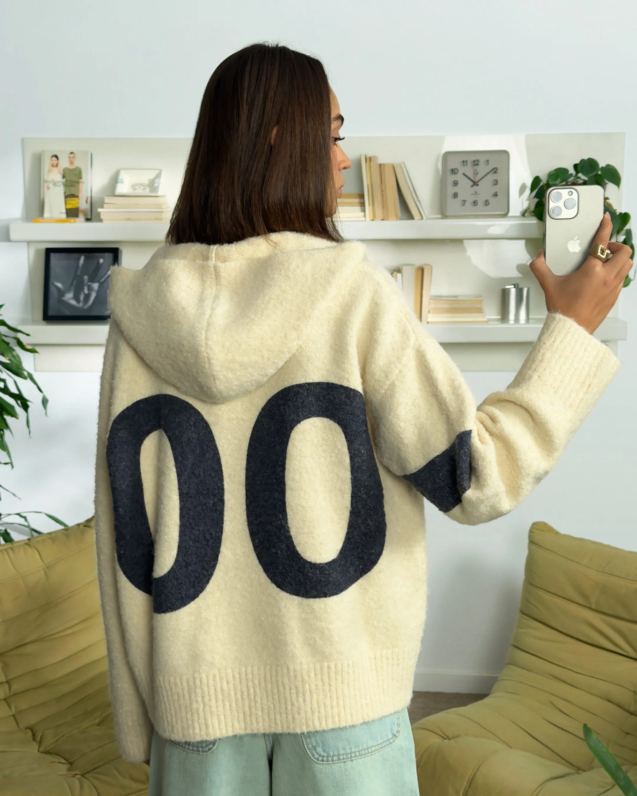 NUMBERS SWEATER HOODIE MARSHMALLOW