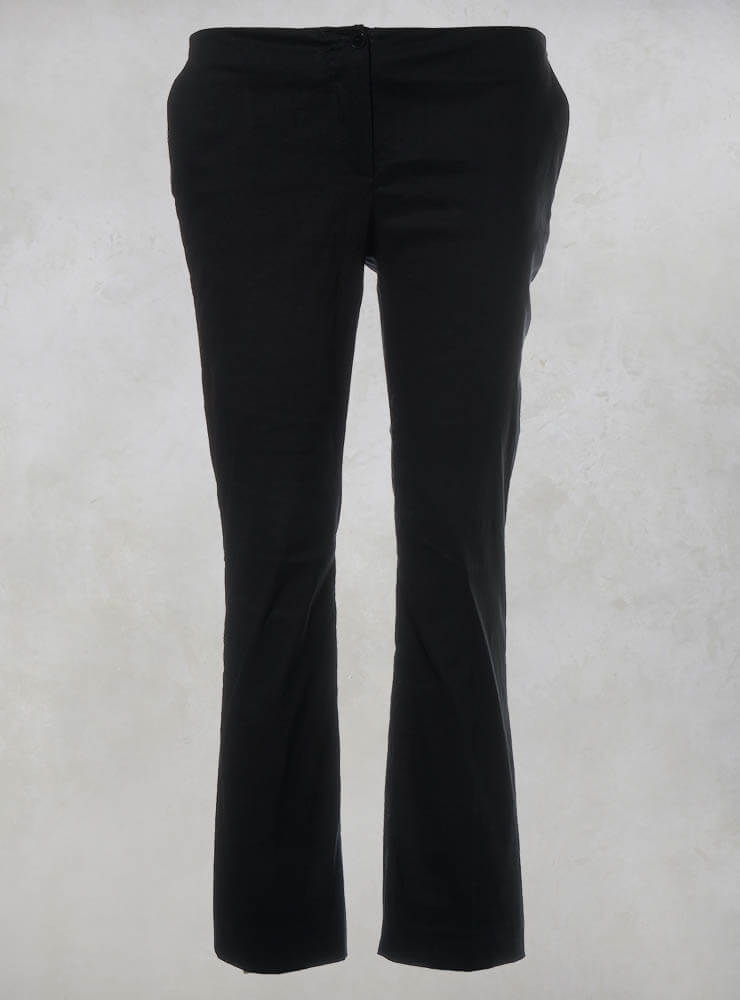 Stretch Straight Leg Trousers in Efesto Nero