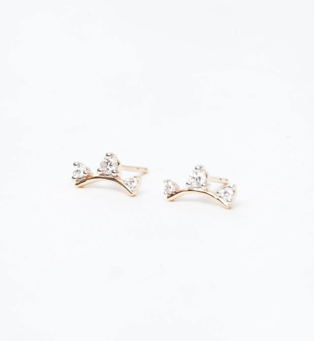 Three Diamond Amigos Curve Studs