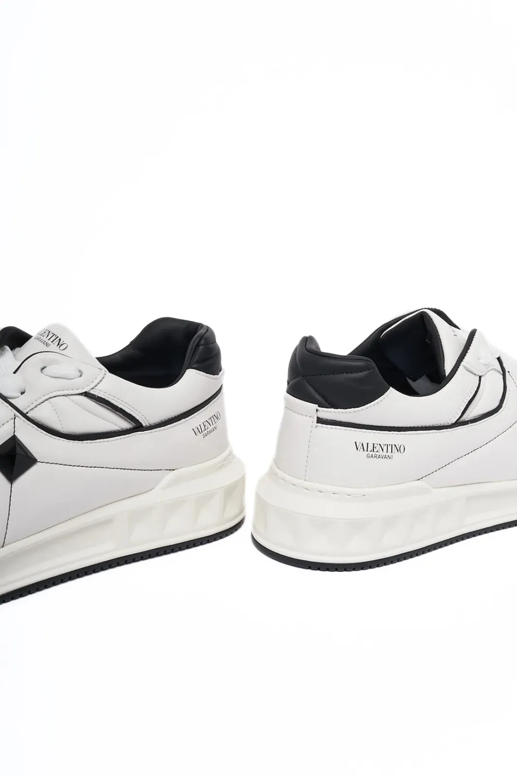 Valentino Garavani One Stud XL Leather White black Sneakers