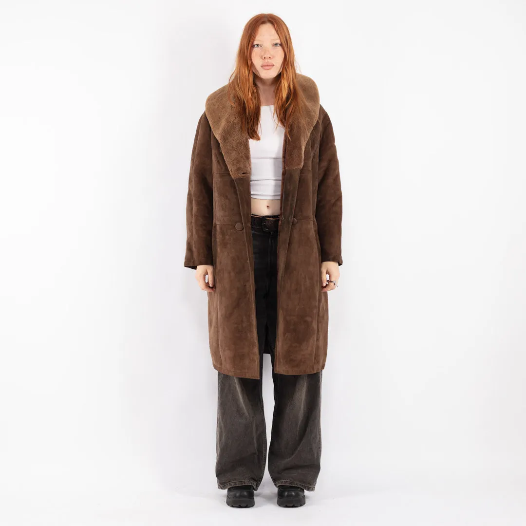 Vintage 70's Women Oversized Sheepskin Coat in Brown