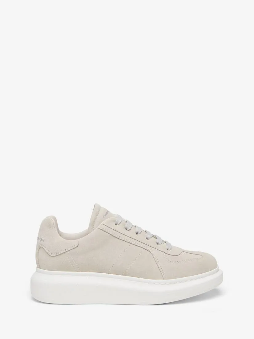 Women's Oversized Sneaker in Beige